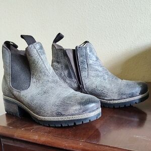 Say So, DIBA True Boot Grey/Brown